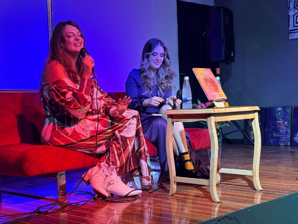 Patricia Casadiego en evento de su libro